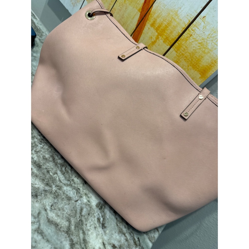 Michael Kors Arden Large Pebbled Leather Tote Bag in the "Powder Blush" shade - Picture 4 of 9